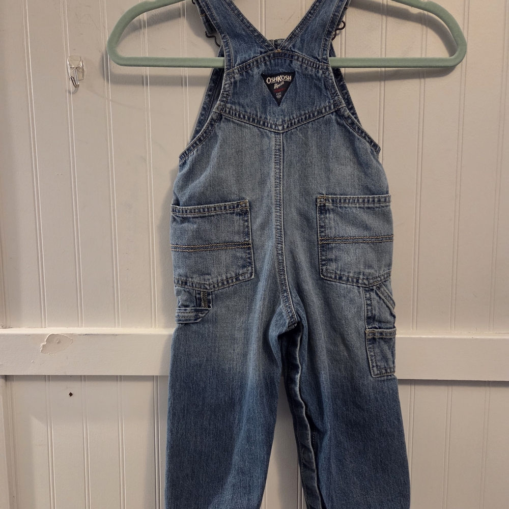 OshKosh B'gosh Classic Blue Overalls Size 24 Months - Picture 4 of 6